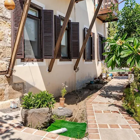 Luna Sea View With Private Pool Apartament *