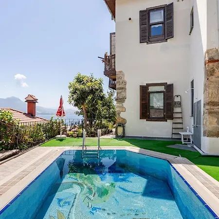 Luna Sea View With Private Pool ألانيا