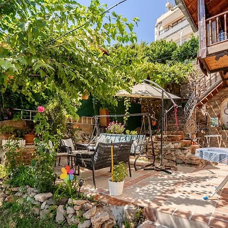 Апартаменты Luna Sea View With Private Pool