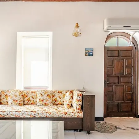 Апартаменты Luna Sea View With Private Pool