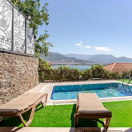 Luna Sea View With Private Pool Daire